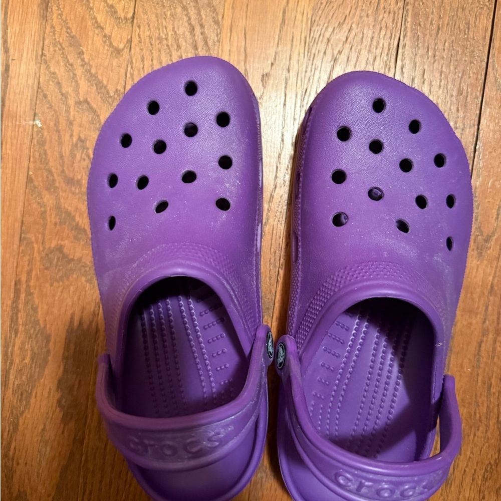 CROCS Vibrant Purple Water Shoes